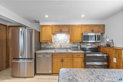 6 Ruta Drive North Branford CT 06472