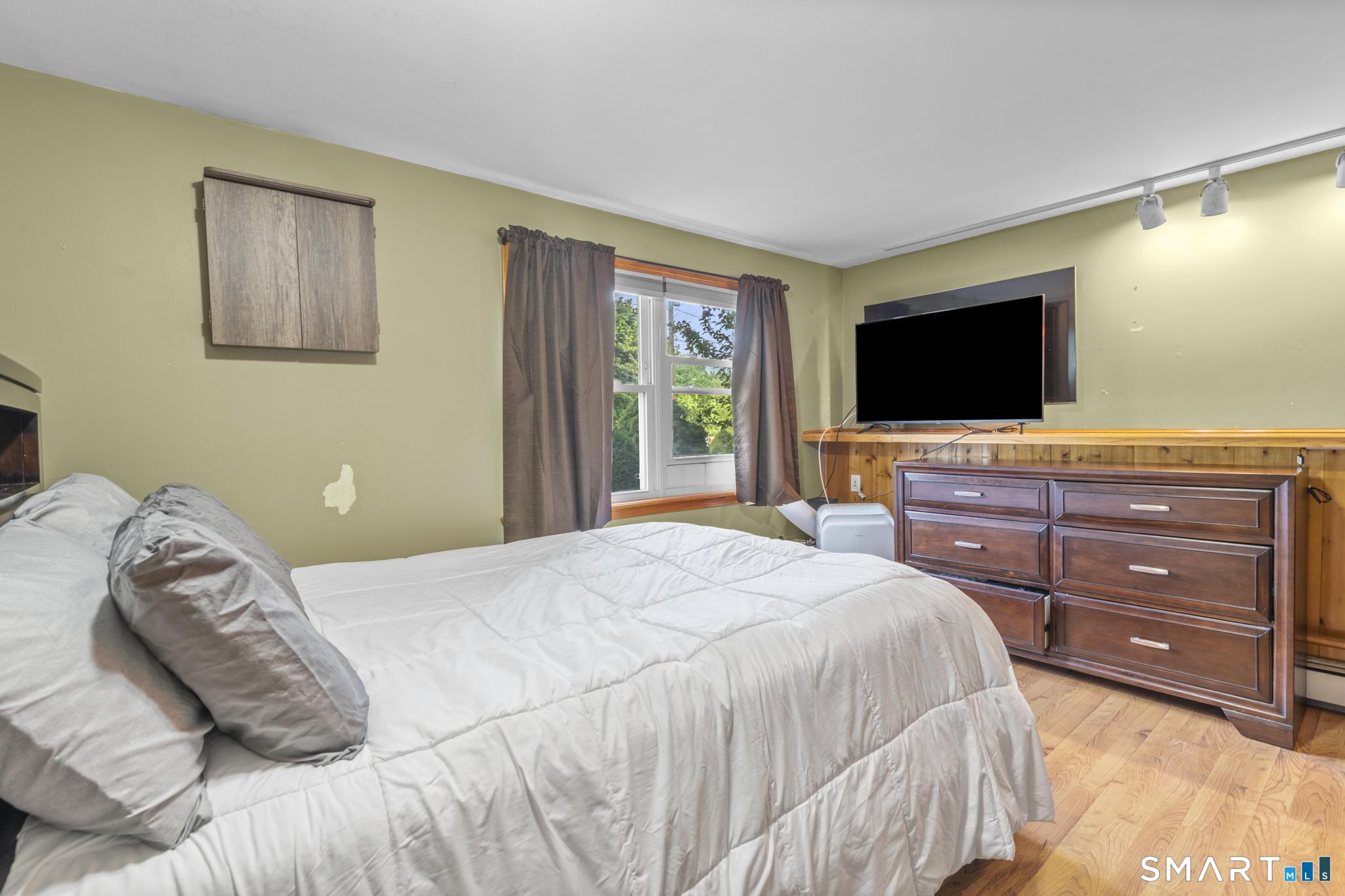 6 Ruta Drive North Branford CT 06472