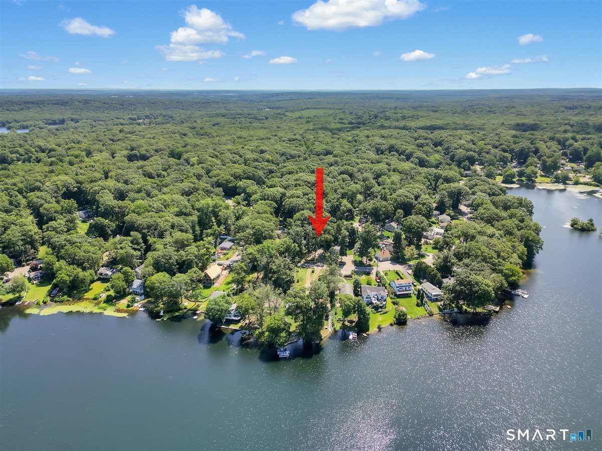 113 Deepwood Drive Lebanon CT 06249
