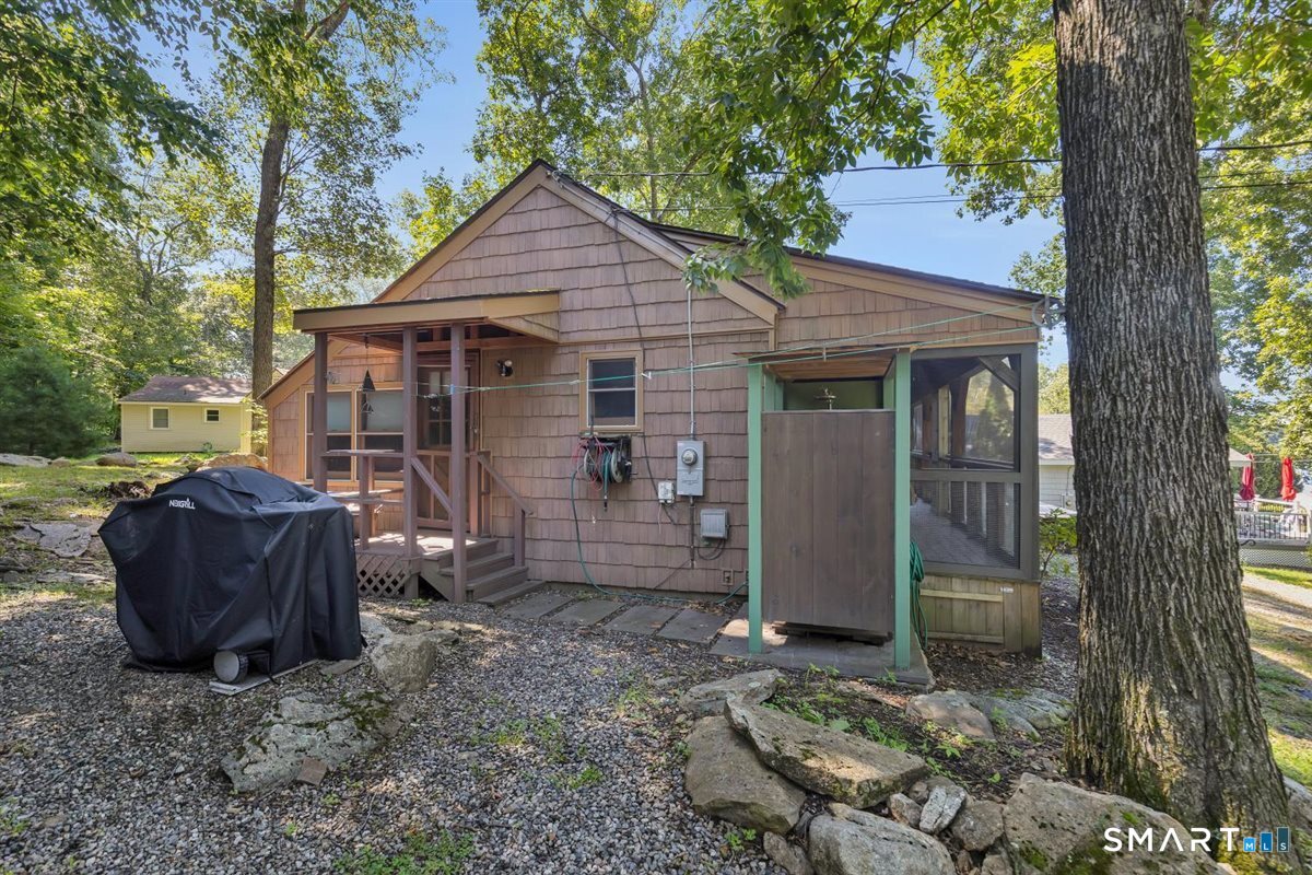 113 Deepwood Drive Lebanon CT 06249