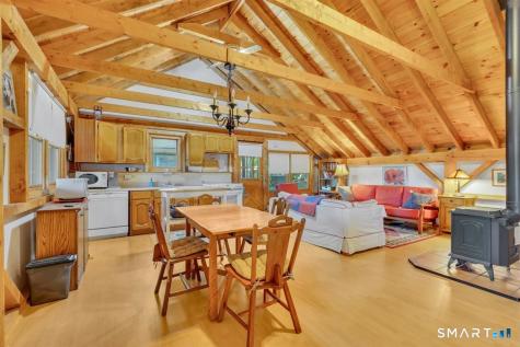 113 Deepwood Drive Lebanon CT 06249
