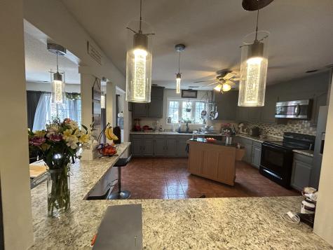 20 Charlene Drive Naugatuck CT 06770