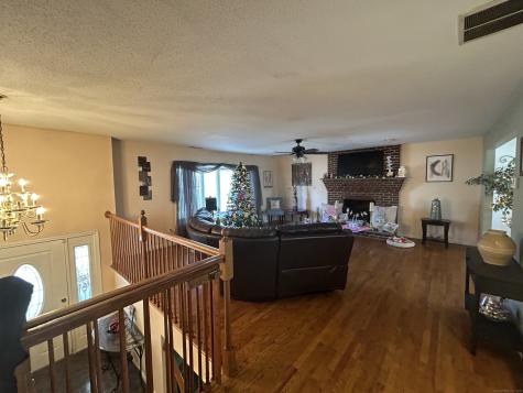 20 Charlene Drive Naugatuck CT 06770