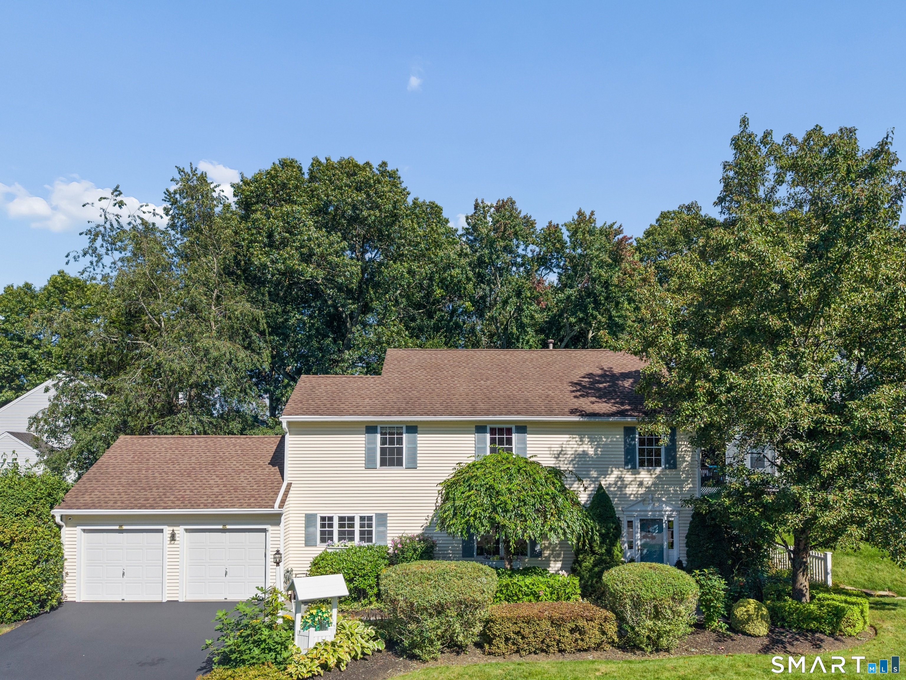 5 Pequot Court Monroe CT 06468