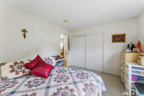 5 Pequot Court Monroe CT 06468