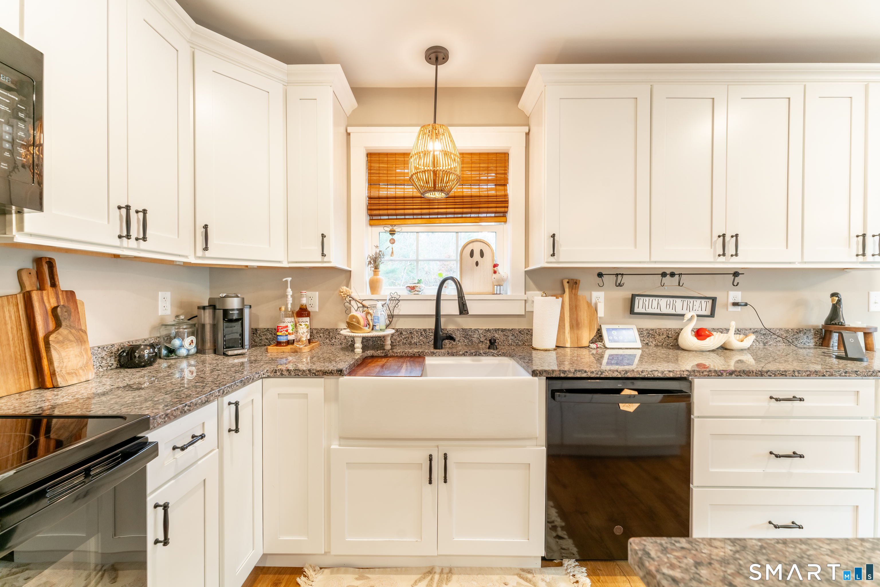 100 Squaw Rock Road Plainfield CT 06354