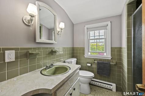 128 Fairlawn Street Bristol CT 06010