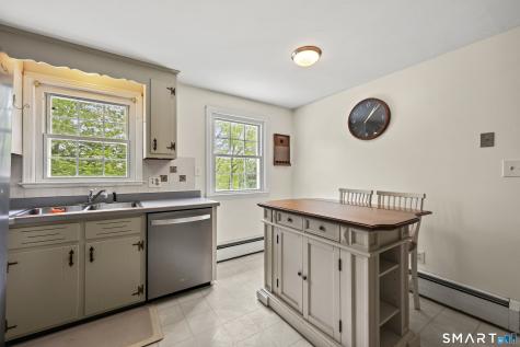 128 Fairlawn Street Bristol CT 06010