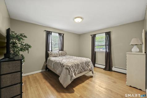 128 Fairlawn Street Bristol CT 06010