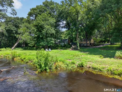 69 River Road Clinton CT 06413