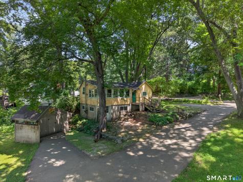 69 River Road Clinton CT 06413