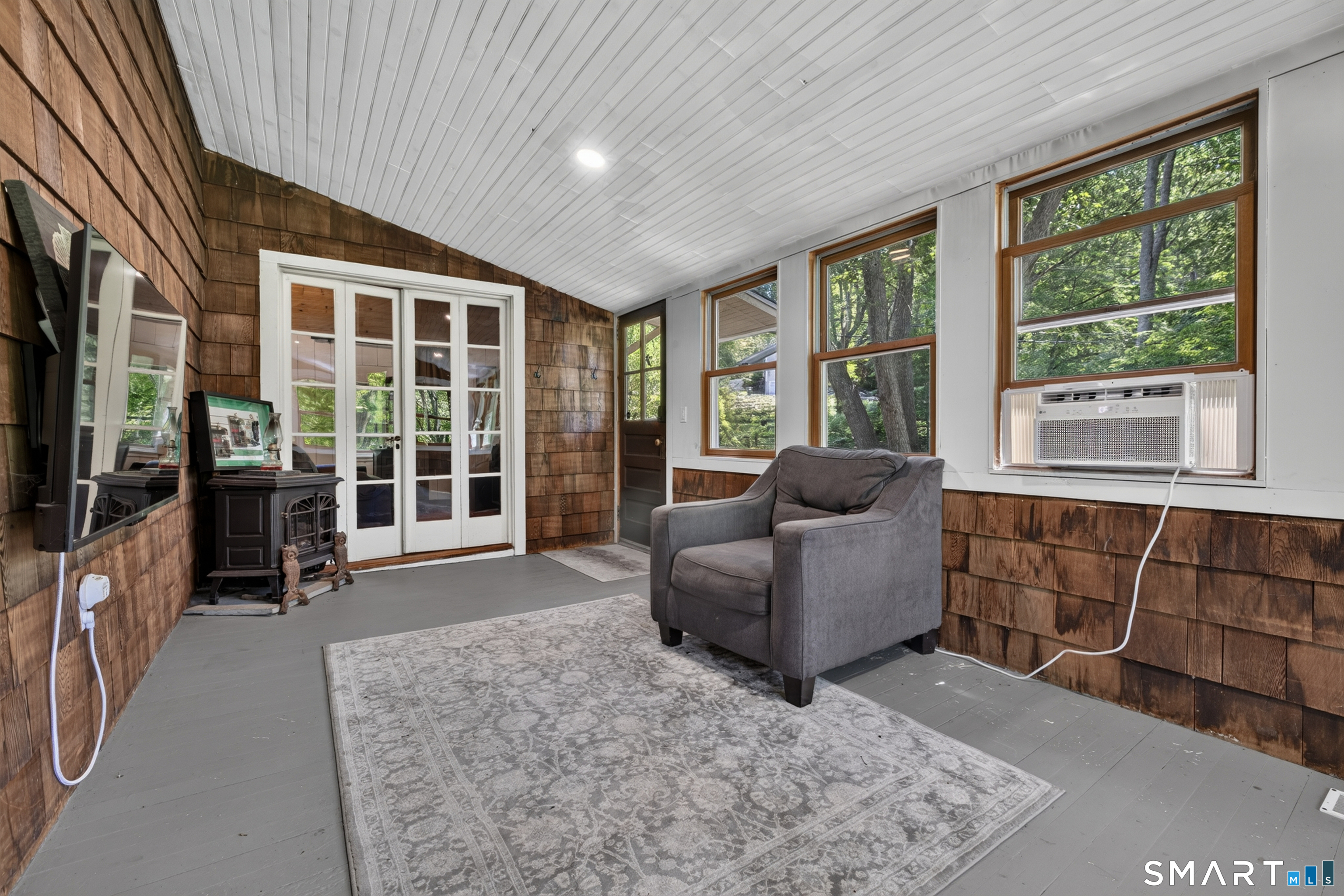 69 River Road Clinton CT 06413