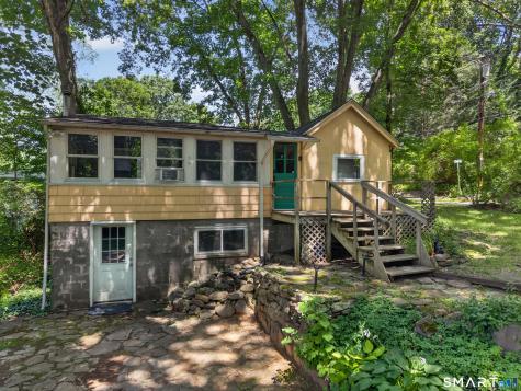 69 River Road Clinton CT 06413