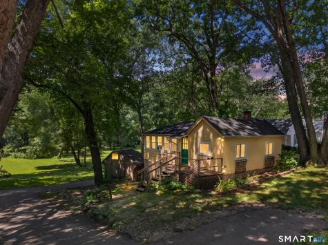 69 River Road Clinton CT 06413