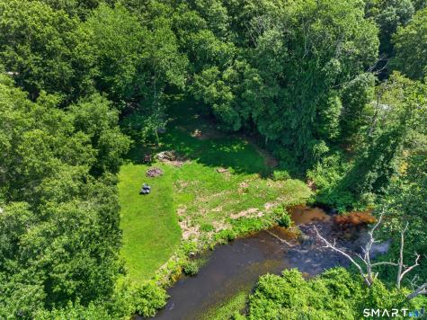 69 River Road Clinton CT 06413