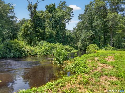69 River Road Clinton CT 06413