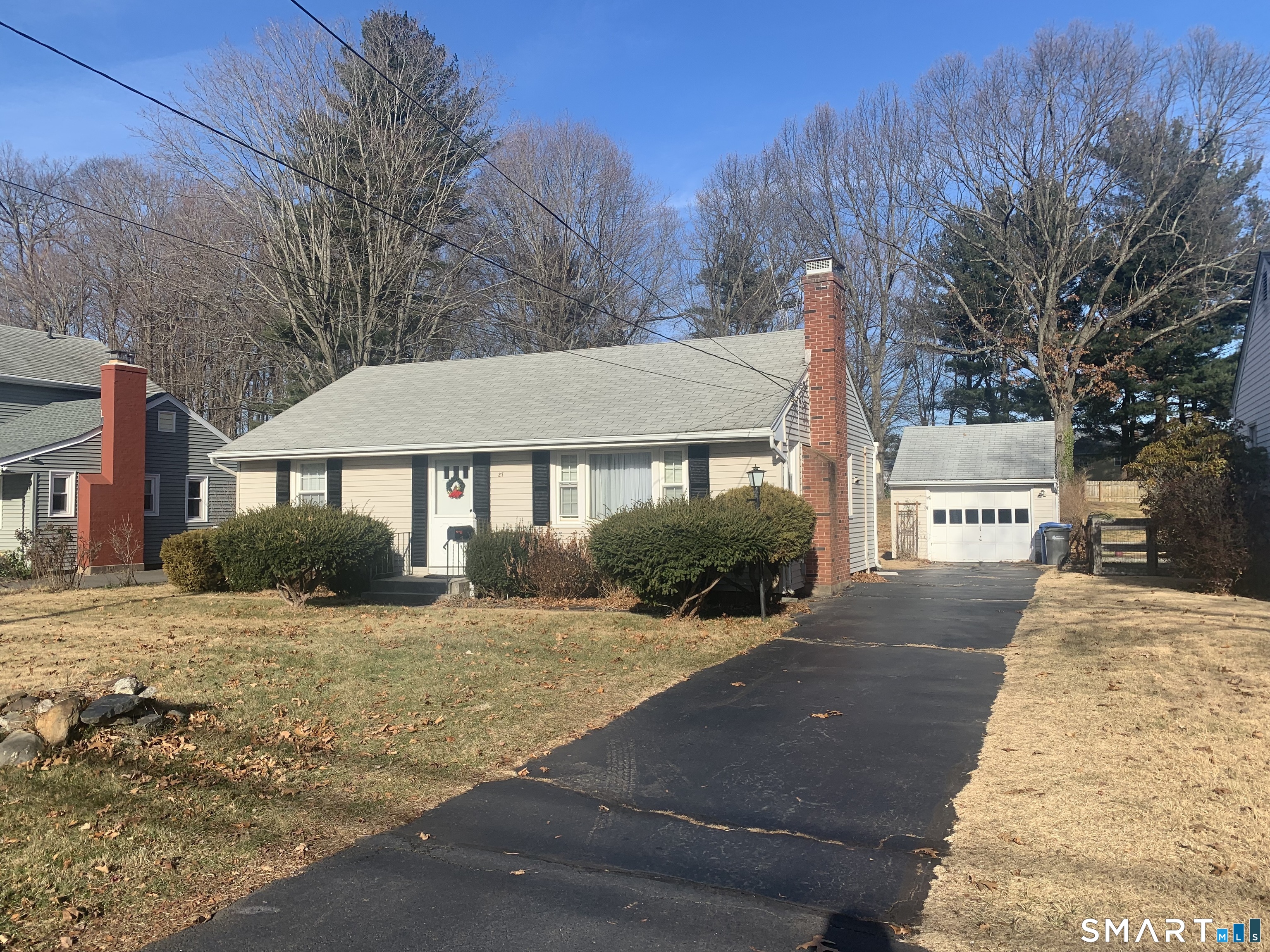 27 Lydall Street Manchester CT 06042