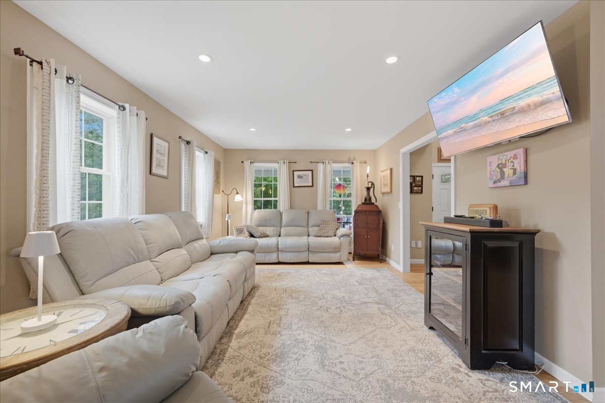 23 Pepperbush Drive Hebron CT 06231