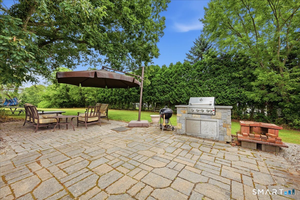 23 Pepperbush Drive Hebron CT 06231