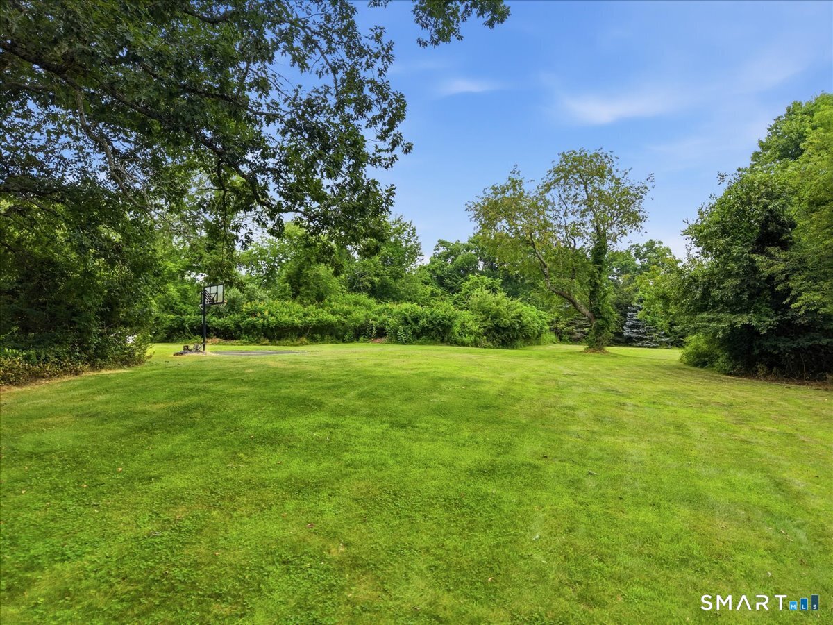 23 Pepperbush Drive Hebron CT 06231