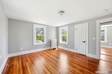 82 West Street Simsbury CT 06070