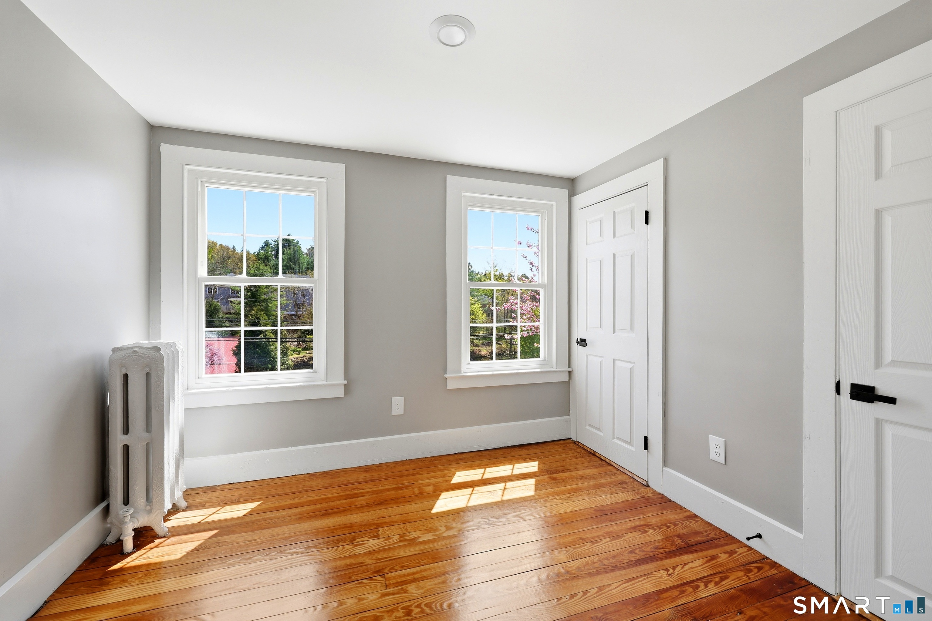 82 West Street Simsbury CT 06070