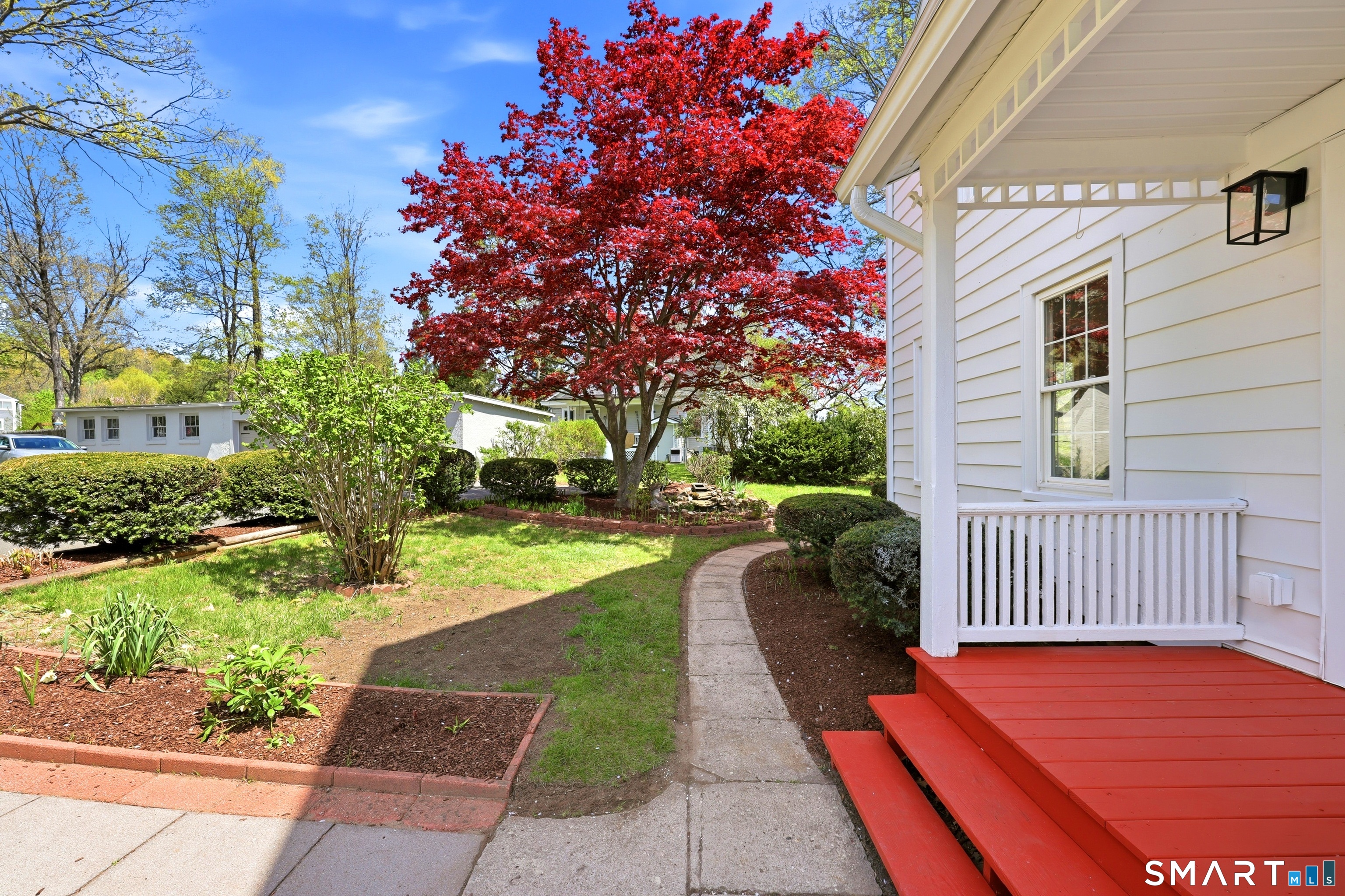 82 West Street Simsbury CT 06070