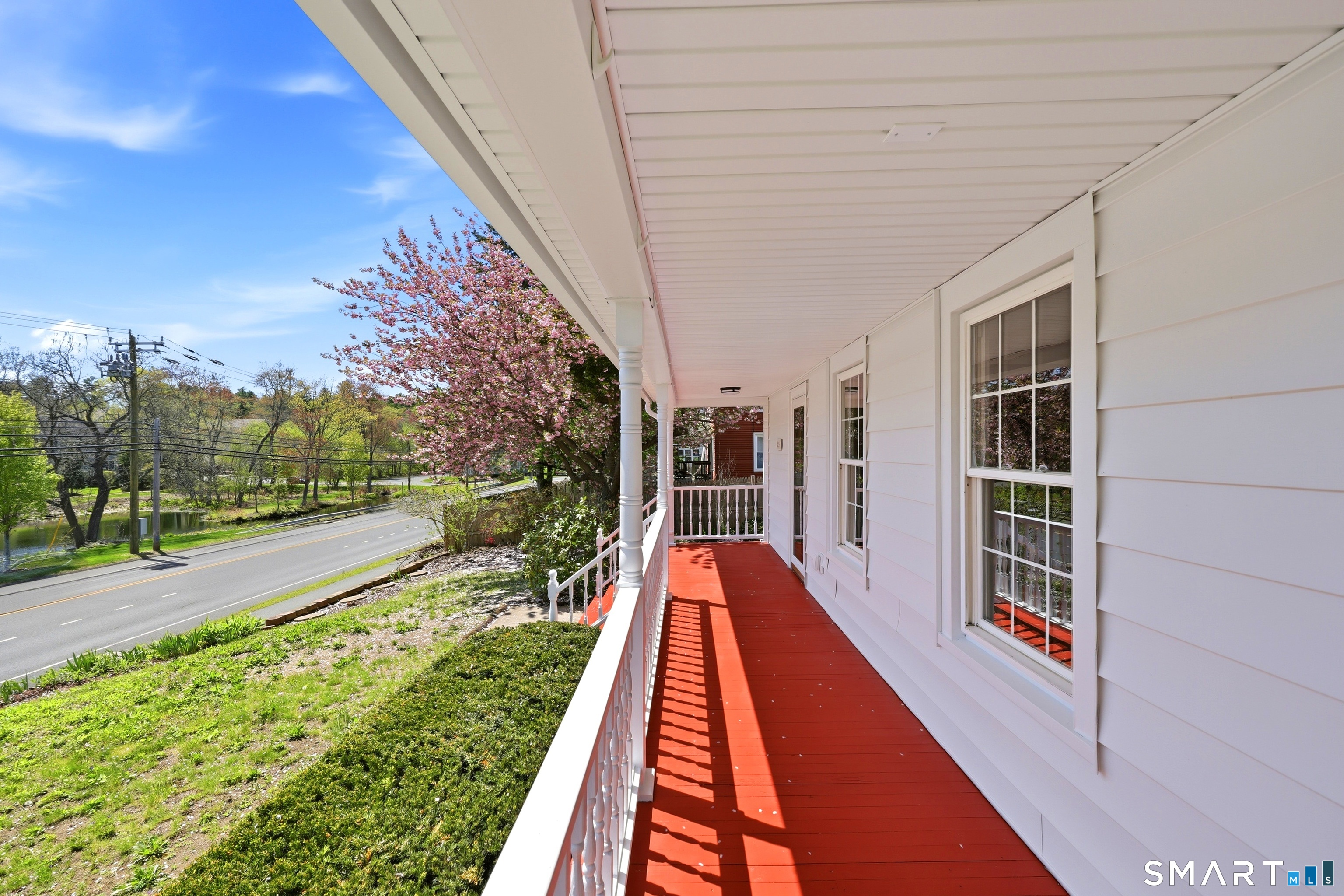 82 West Street Simsbury CT 06070