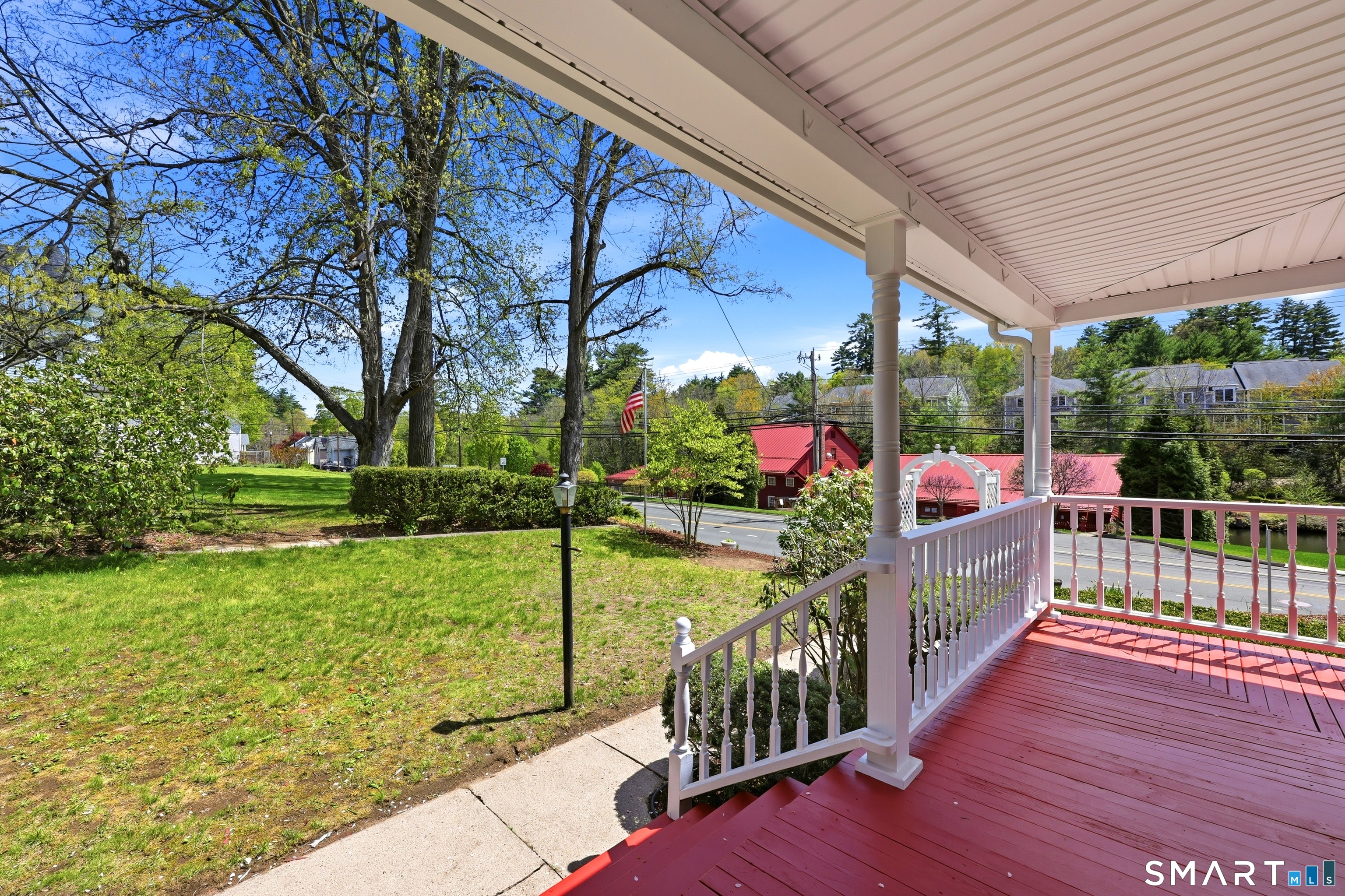 82 West Street Simsbury CT 06070