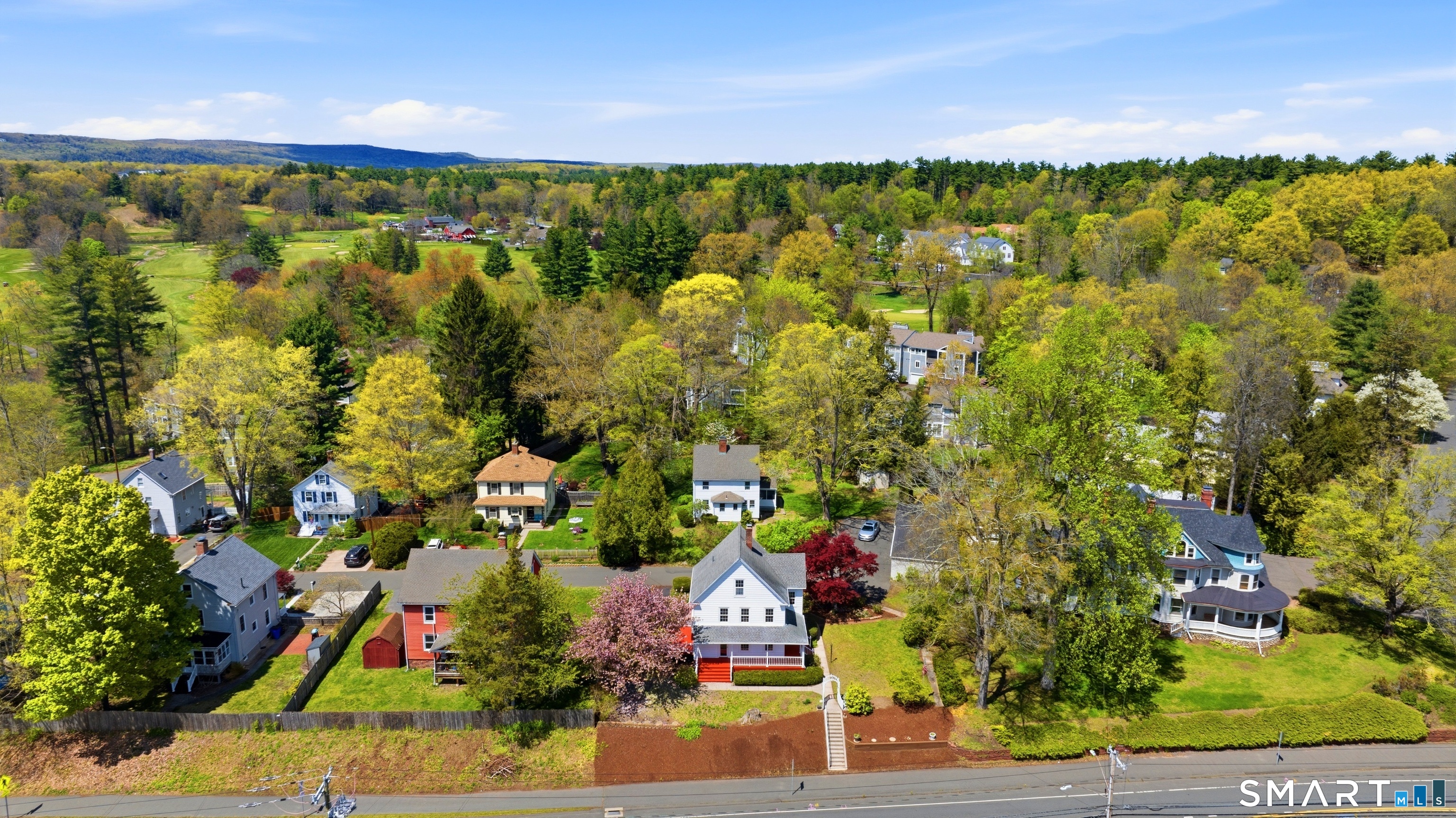 82 West Street Simsbury CT 06070