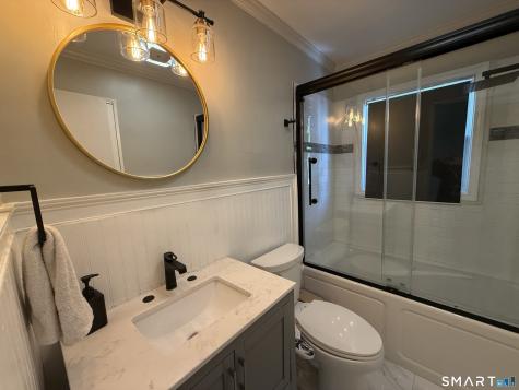 16 Crestview Terrace Wallingford CT 06492