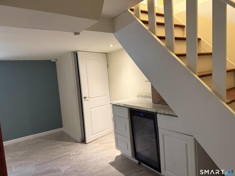 16 Crestview Terrace Wallingford CT 06492