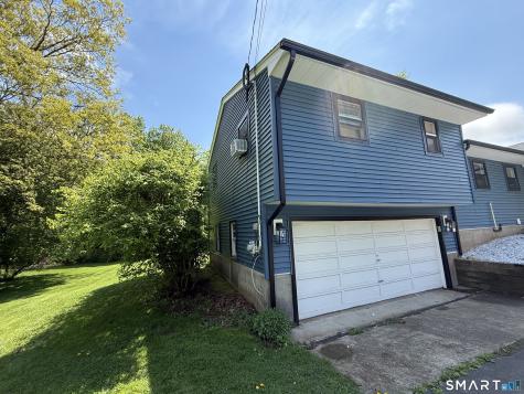 16 Crestview Terrace Wallingford CT 06492