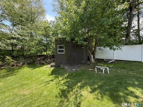 16 Crestview Terrace Wallingford CT 06492