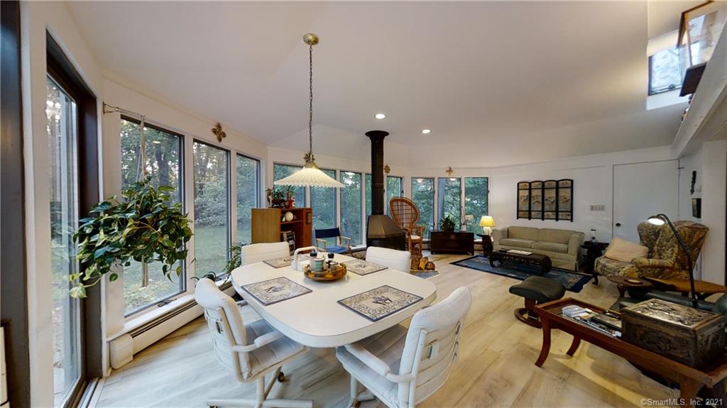 28 Brewster Road Milford CT 06460