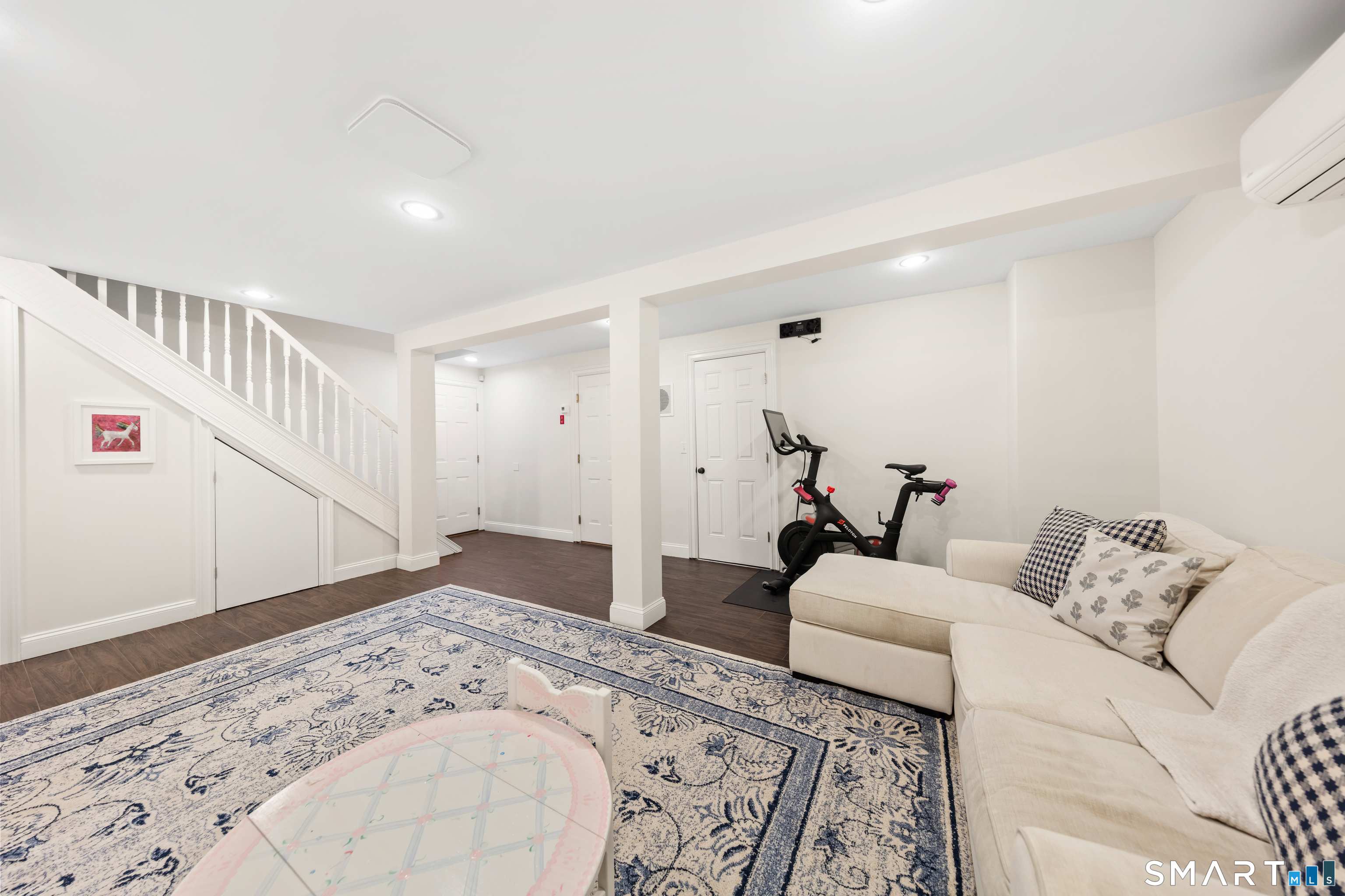 105 Rose Lane Darien CT 06820