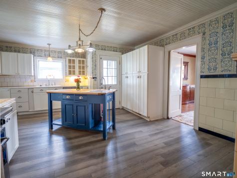 81 Hawkins Street Killingly CT 06239