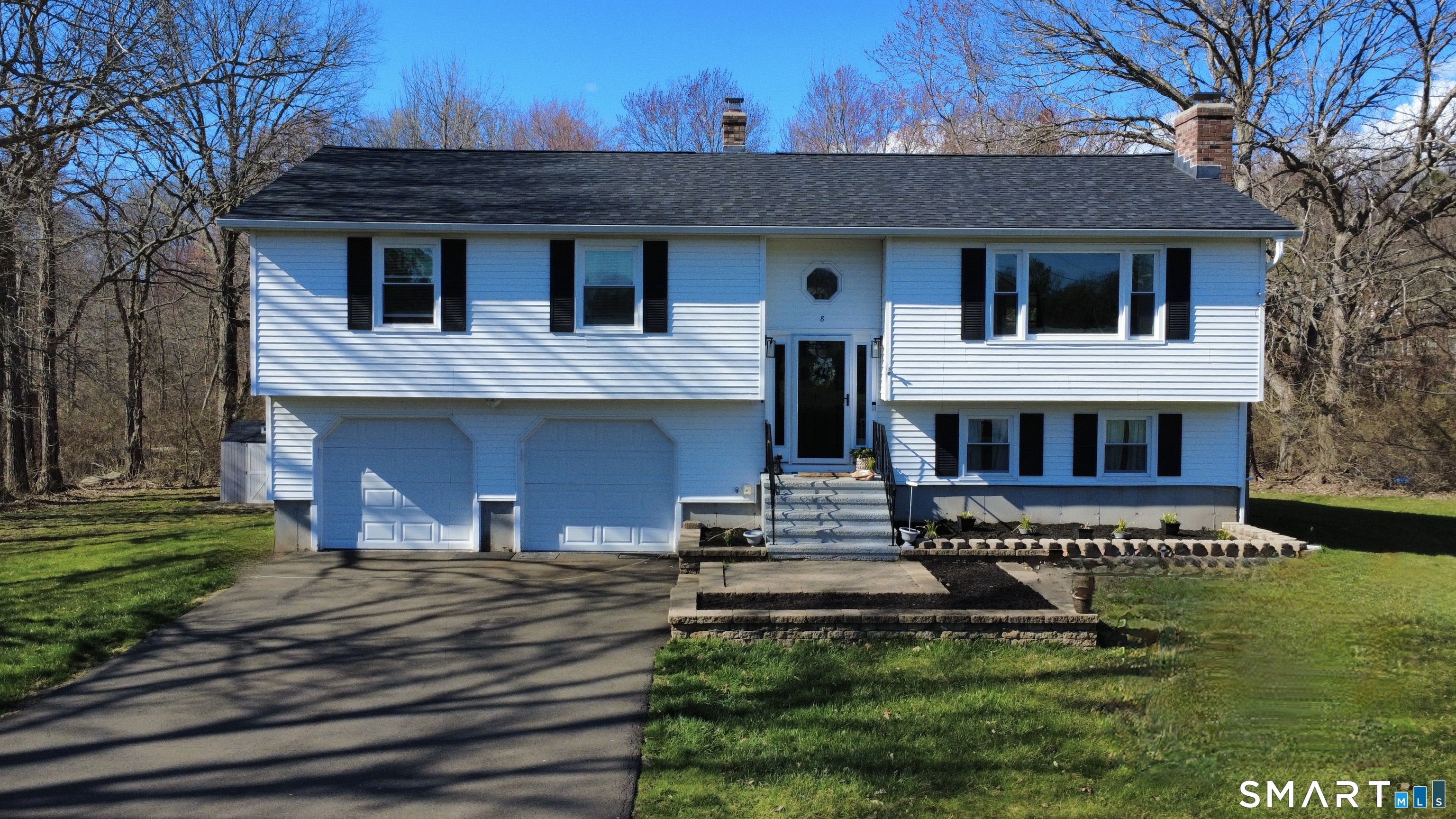 8 Cynthia Court Branford CT 06405