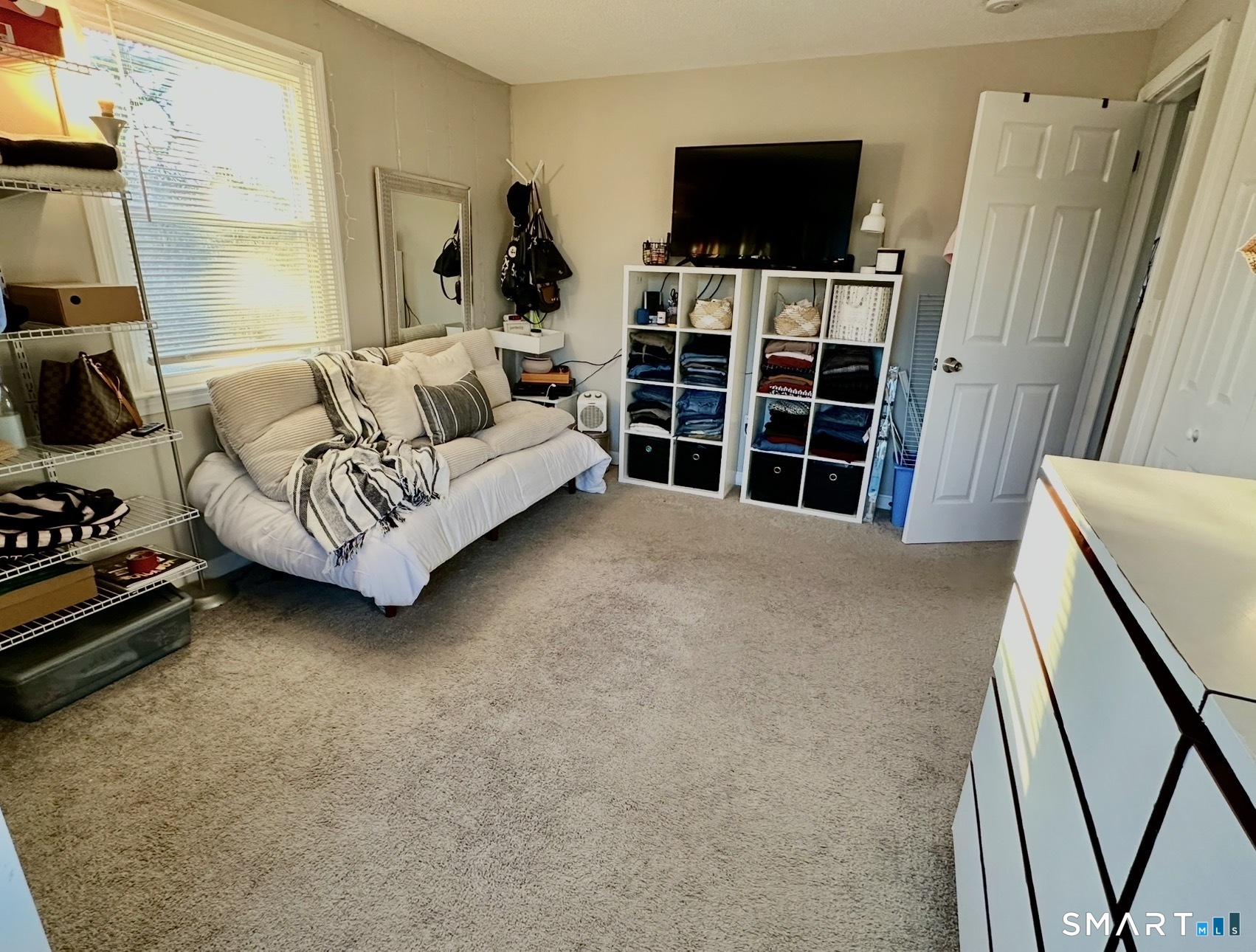 8 Cynthia Court Branford CT 06405
