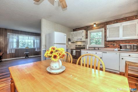 2 Whippoorwill Lane Seymour CT 06483