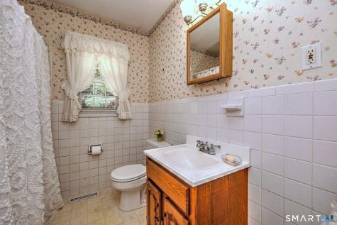 2 Whippoorwill Lane Seymour CT 06483