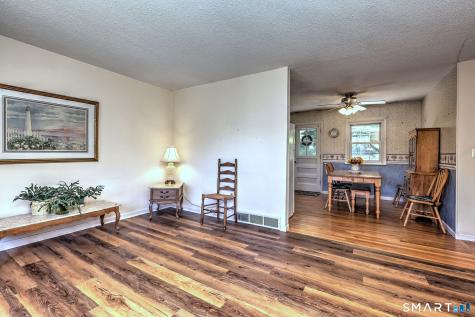 2 Whippoorwill Lane Seymour CT 06483