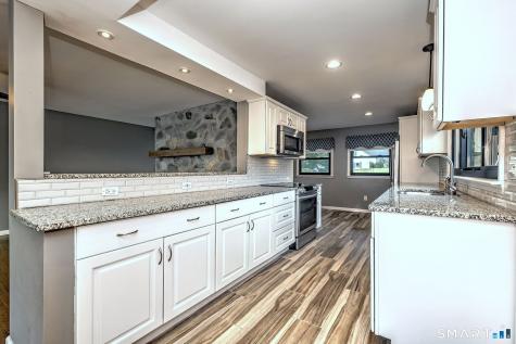 31 Prindle Avenue Ansonia CT 06401