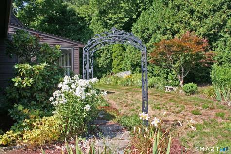 47 Spice Hill Drive East Hampton CT 06424