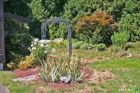 47 Spice Hill Drive East Hampton CT 06424