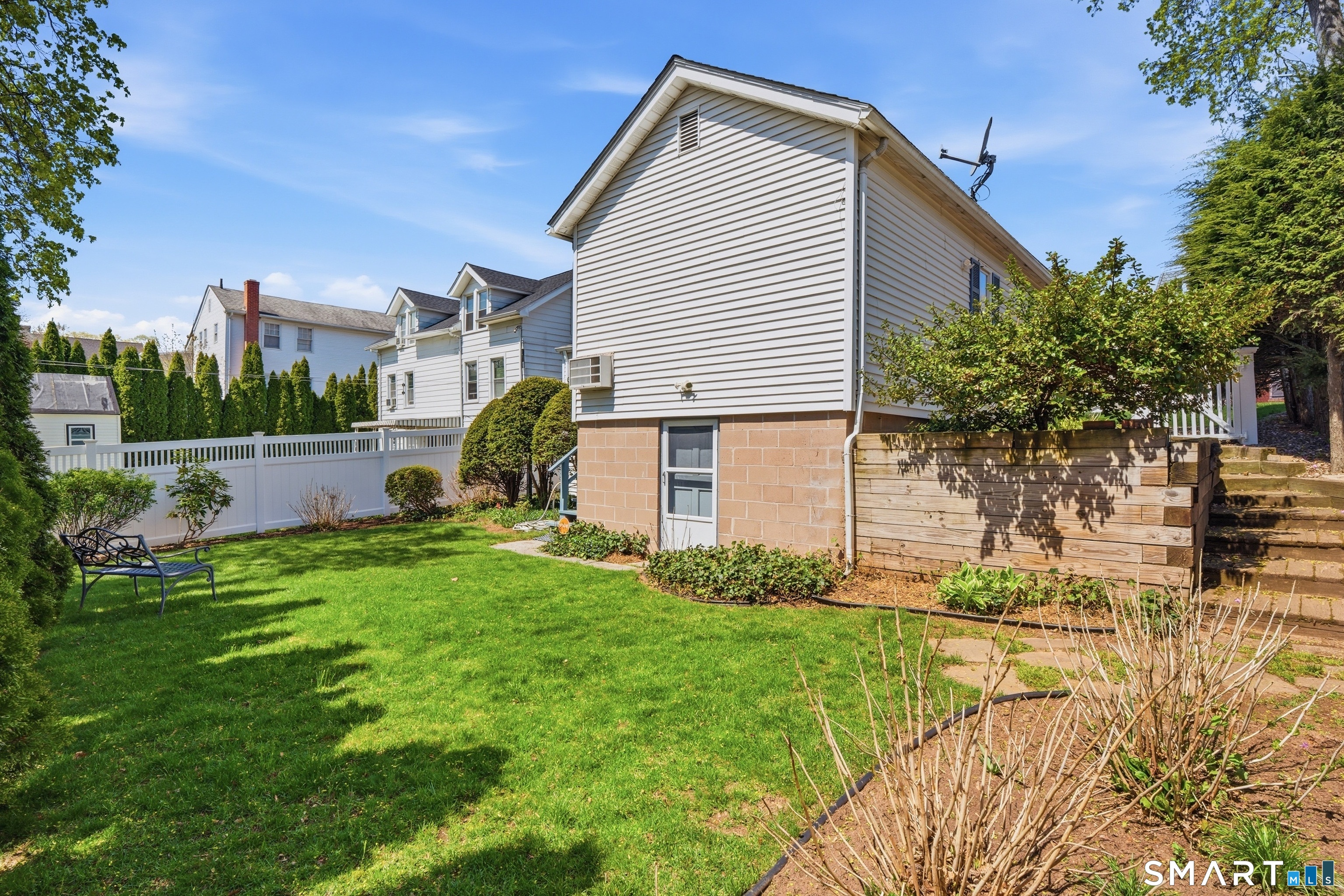 29 Warwick Street Middletown CT 06457