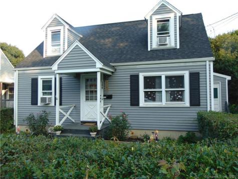 306 Edgewood Avenue Waterbury CT 06706