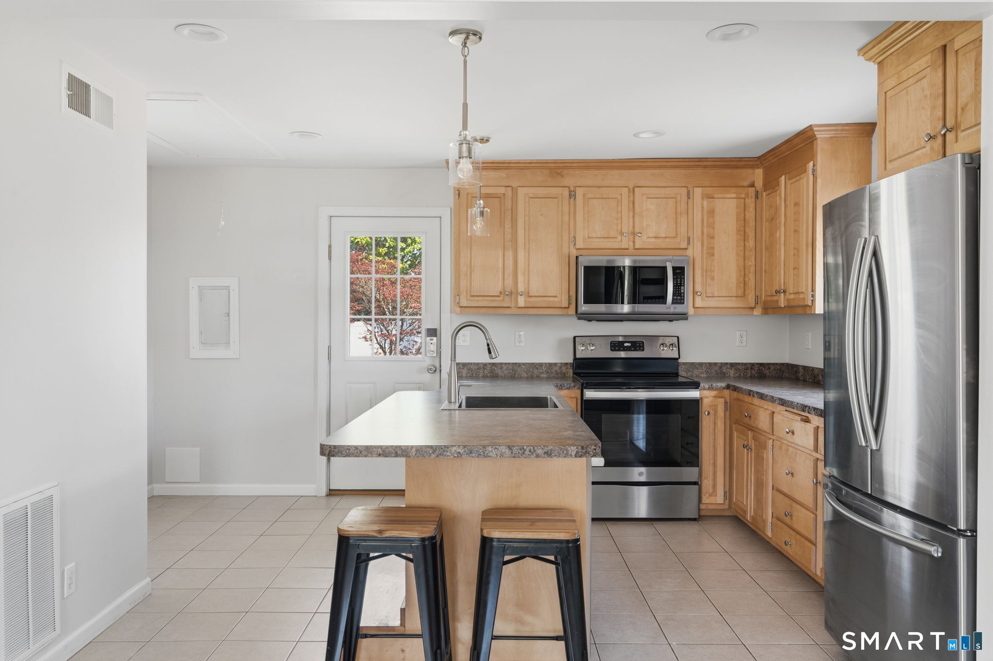 140 Shuttlemeadow Road Plainville CT 06062