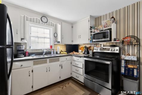 50 Rockwell Avenue Plainville CT 06062