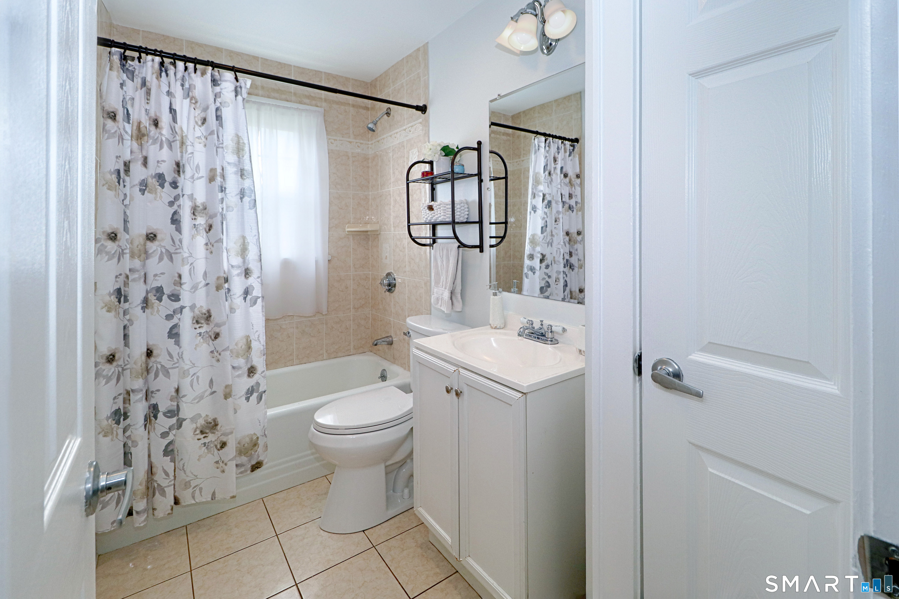 58 Newton Street Stratford CT 06614
